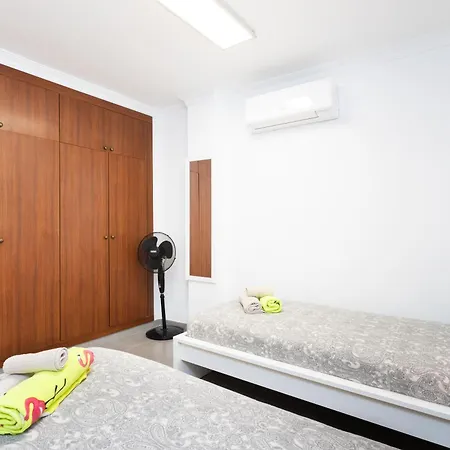 Buho Cristianos Apartamento