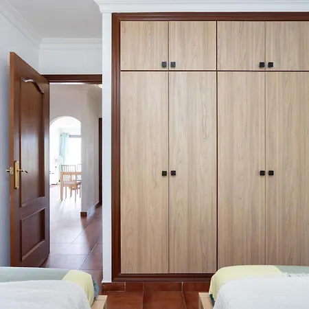 Buho Cristianos Apartament *