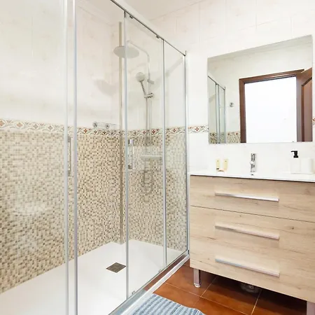 Buho Cristianos Apartament